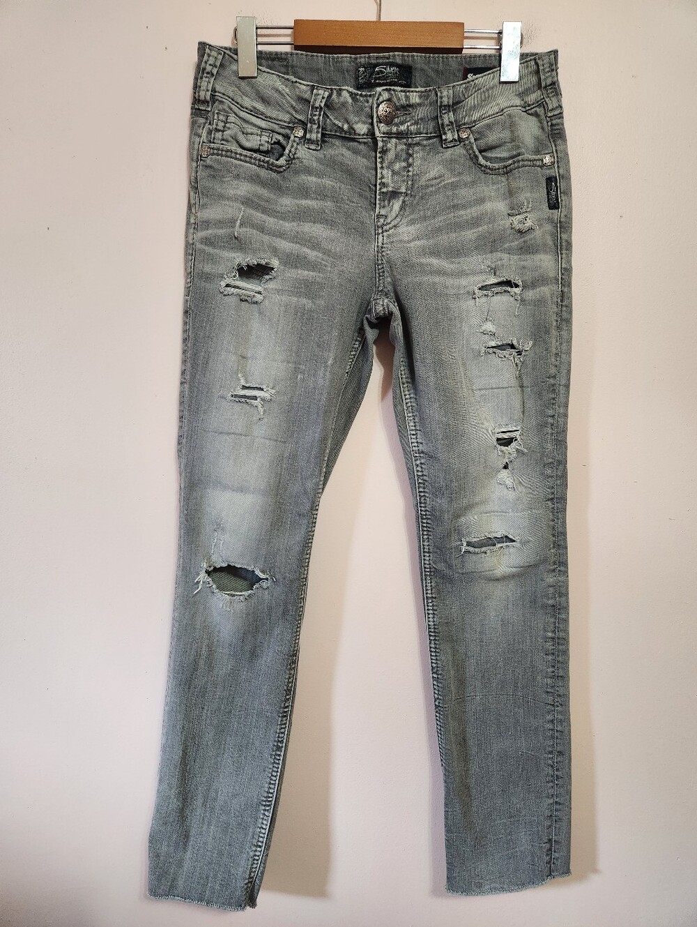 Silver Jeans Co Suki Mid Ankle Slim Distressed Grey Grunge Y2K Denim Jeans W29